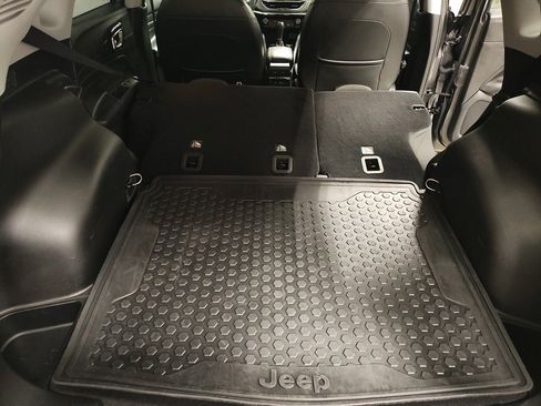 Used 2022 Jeep Compass Trailhawk w/ Trailhawk Convenience Group image 14