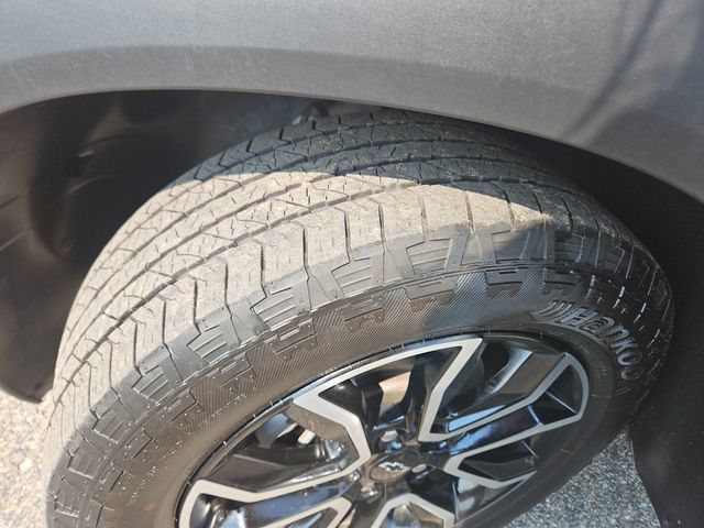Used 2025 Chevrolet TrailBlazer ACTIV w/ Driver Confidence Package FWD image 28