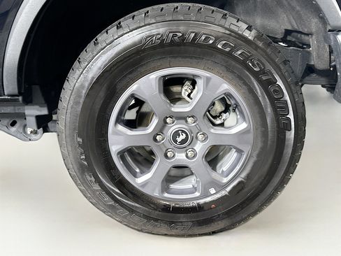 Used 2025 Ford Bronco Big Bend image 11