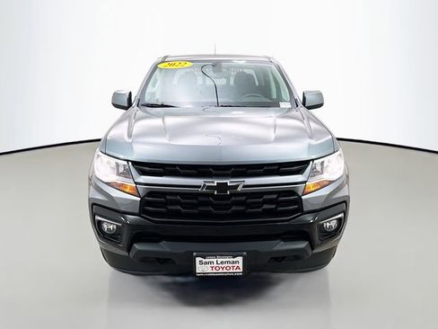 Used 2022 Chevrolet Colorado LT w/ LT Convenience Package image 2