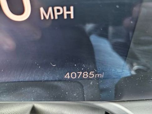 Used 2024 Buick Encore GX Sport Touring image 16