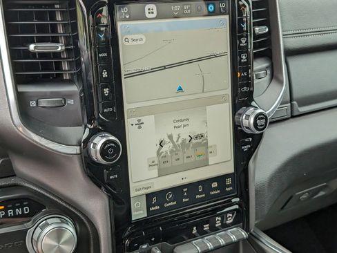 New 2023 RAM 1500 Laramie image 25