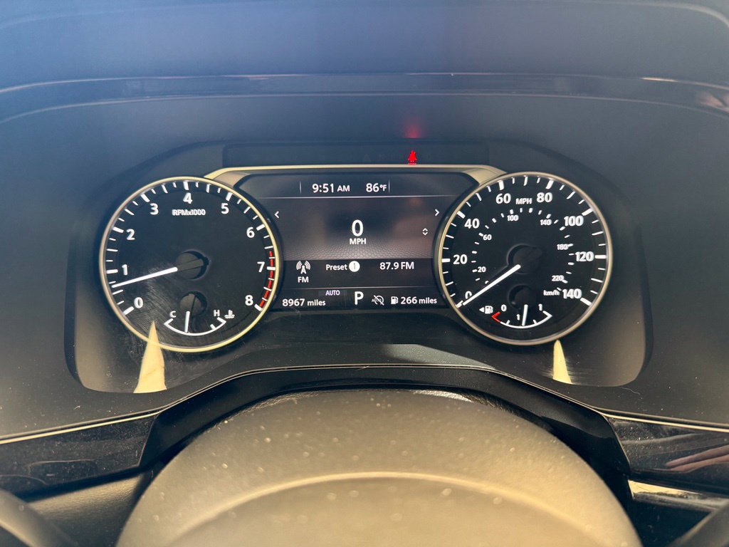 Used 2024 Nissan Pathfinder SV AWD/4WD image 19
