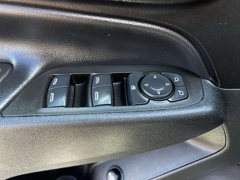 Used 2024 Chevrolet Equinox LT AWD/4WD image 18