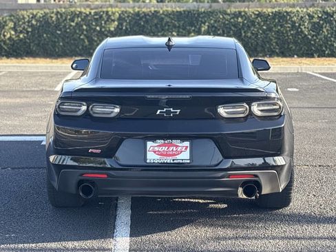 Used 2020 Chevrolet Camaro LT w/ RS Package image 3