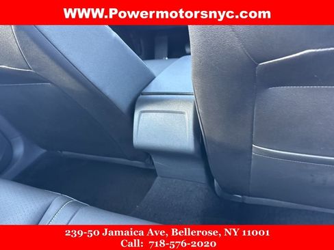 Used 2022 Volkswagen Jetta SE image 19