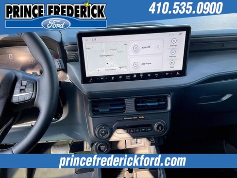 Used 2025 Ford Maverick Lobo image 6