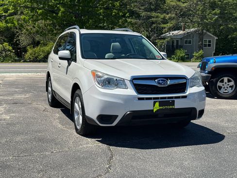 Used 2014 Subaru Forester 2.5i Premium w/ All-Weather Package AWD/4WD image 3