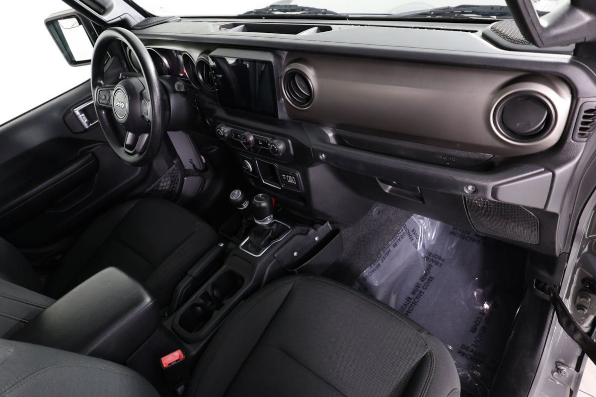 Used 2021 Jeep Gladiator Sport AWD/4WD image 27