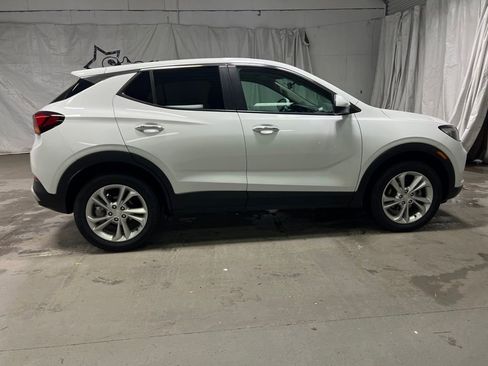 Used 2023 Buick Encore GX Preferred w/ Cold Weather Comfort Package AWD/4WD image 8