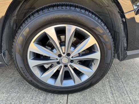 Used 2014 Mercedes-Benz GL 450 4MATIC image 13