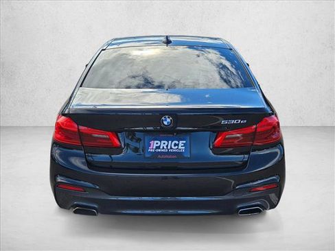 Used 2018 BMW 530e image 6