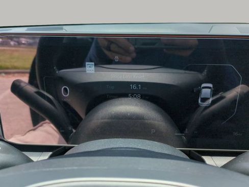 Certified 2025 Kia K4 EX FWD image 34
