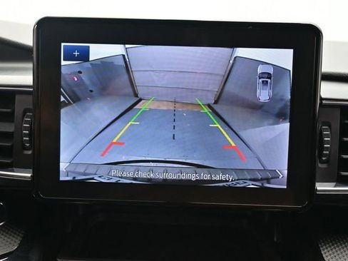 Used 2022 Ford Explorer ST image 19