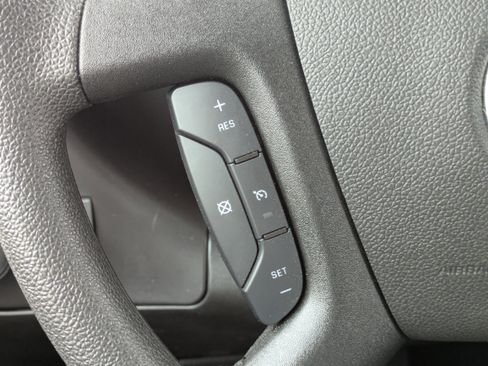 Used 2024 Chevrolet Express 2500 w/ Driver Convenience Package image 11