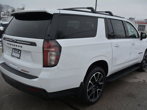 Used 2023 Chevrolet Suburban RST image 5