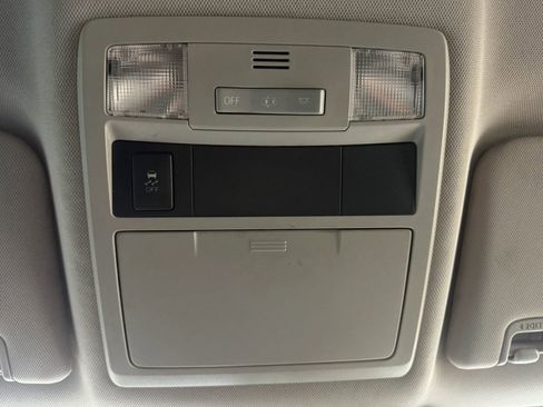 Used 2019 Toyota Tacoma SR w/ SR Convenience Package image 35