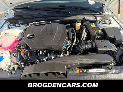 Used 2025 Kia K5 GT-Line w/ GT-Line Premium Package image 10