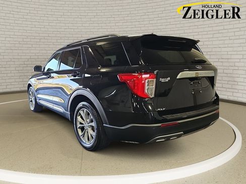 Used 2023 Ford Explorer XLT w/ Equipment Group 202A AWD/4WD image 7