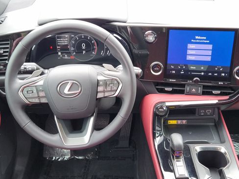 Certified 2025 Lexus NX 350 AWD w/ Accessory Package (2T) image 13