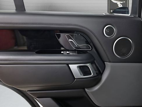 Used 2022 Land Rover Range Rover P525 Westminster Edition image 56