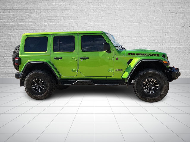 Used 2025 Jeep Wrangler Unlimited Rubicon AWD/4WD image 5
