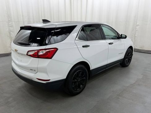 Used 2020 Chevrolet Equinox LT AWD/4WD image 2