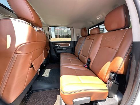 Used 2017 RAM 2500 Longhorn w/ Convenience Group RWD image 16