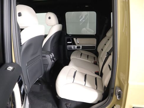 New 2026 Mercedes-Benz G 63 AMG 4MATIC image 23