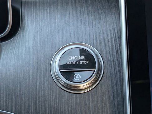 New 2026 Mercedes-Benz C 300 4MATIC Sedan image 20