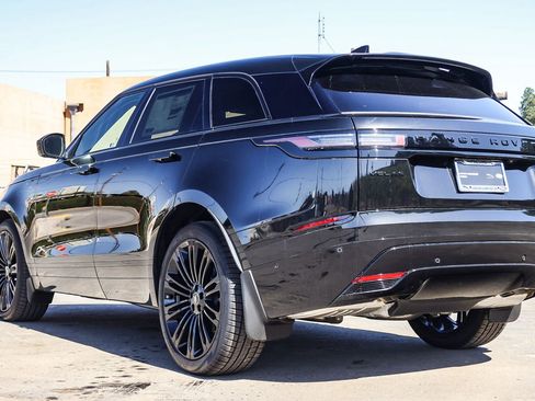 New 2026 Land Rover Range Rover Velar Dynamic SE image 7