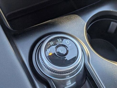 New 2026 Ford Explorer ST-Line w/ ST-Line Street Pack image 12