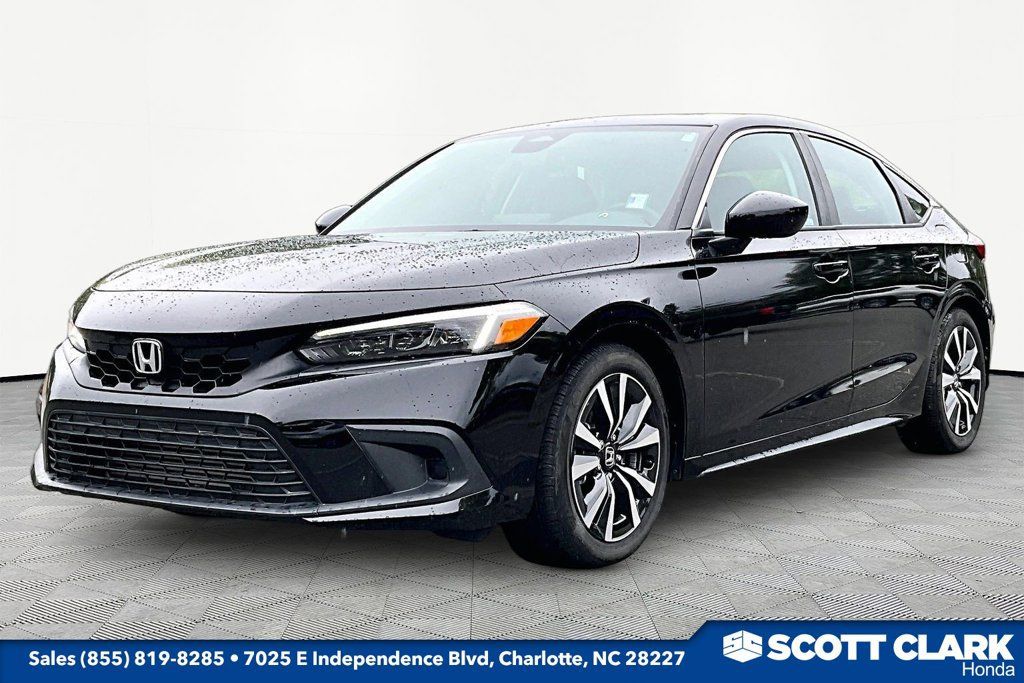Used 2024 Honda Civic EX-L image 3