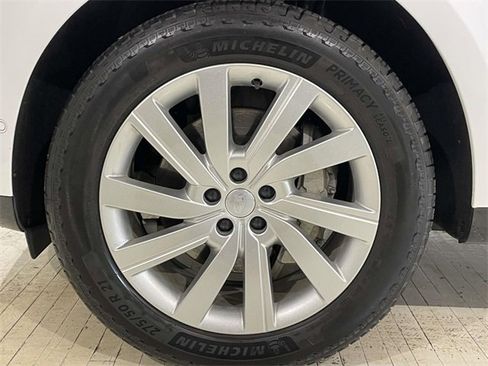 Used 2024 Land Rover Range Rover SE image 11