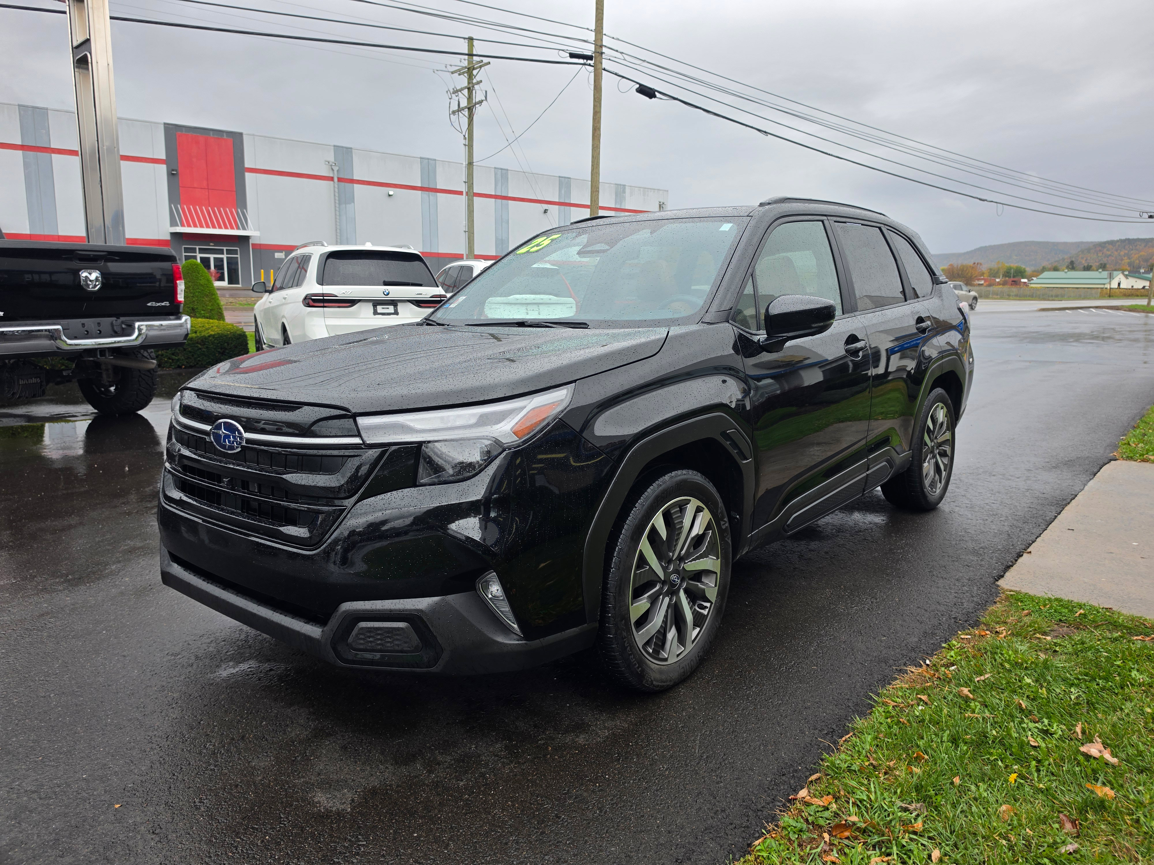 Used 2025 Subaru Forester Touring AWD/4WD image 8