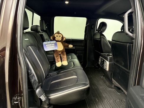 Used 2018 Ford F150 Platinum w/ Equipment Group 701A Luxury image 32