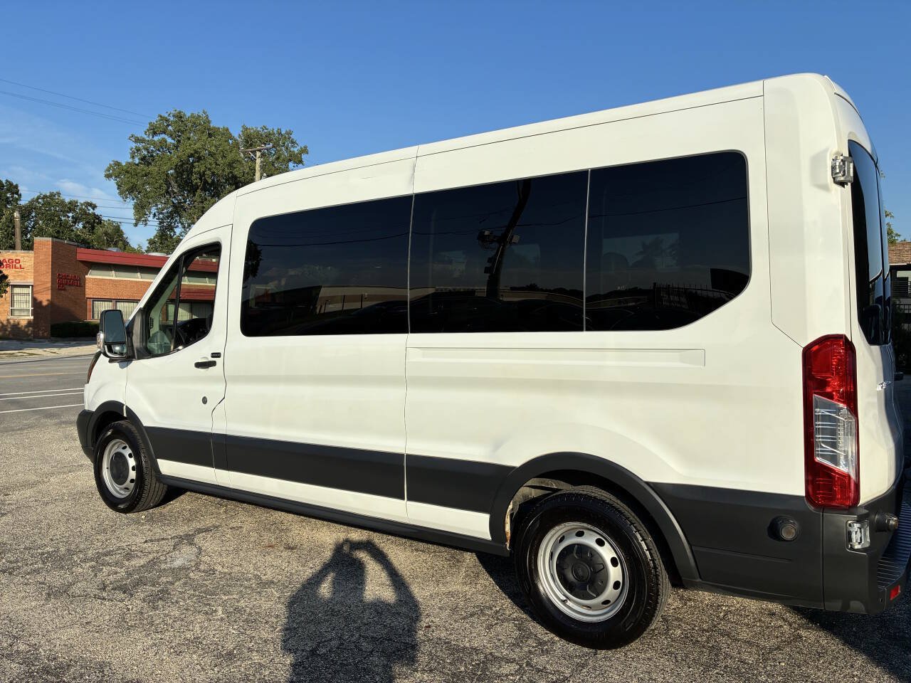 Used 2016 Ford Transit 350 XL RWD image 9