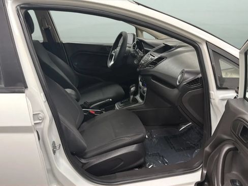 Used 2017 Ford Fiesta SE FWD image 21