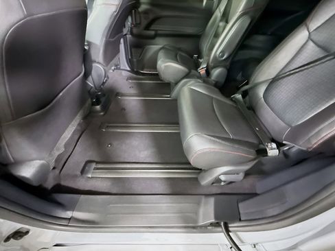 Certified 2025 Toyota Sienna XSE AWD/4WD image 29