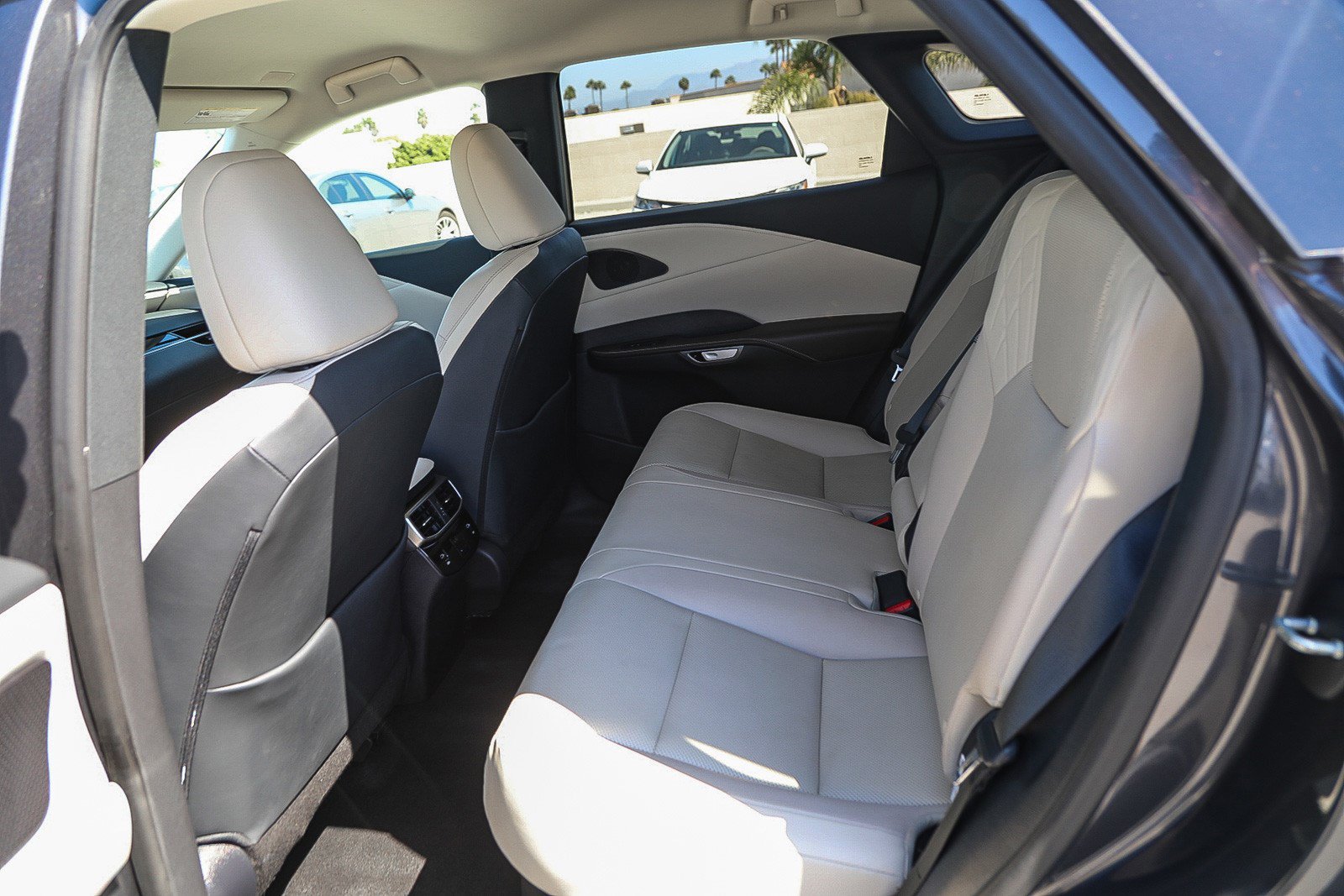 Certified 2024 Lexus RX 350 FWD w/ Cold Area Package image 18