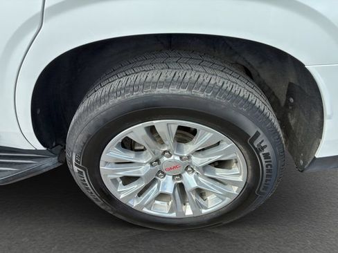 Used 2021 GMC Yukon Denali AWD/4WD image 11