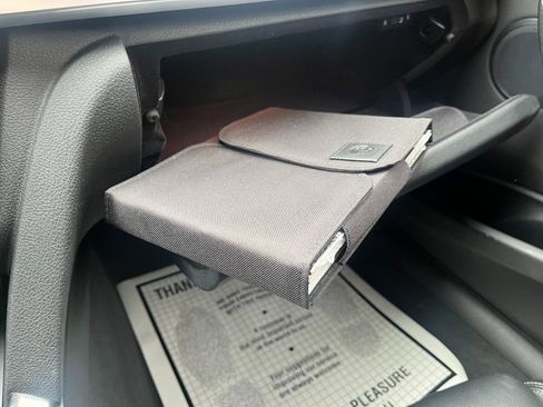 Used 2017 BMW 330i xDrive Sedan image 36