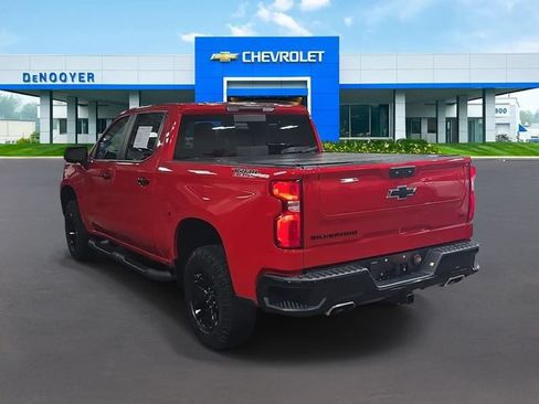 Used 2022 Chevrolet Silverado 1500 LT Trail Boss w/ LT Trail Boss Premium Package AWD/4WD image 9
