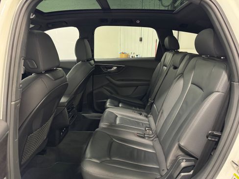 Used 2021 Audi Q7 2.0T Premium Plus w/ Premium Plus Package image 28