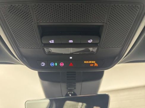 New 2026 Chevrolet Traverse Z71 w/ Driver Confidence Package AWD/4WD image 21