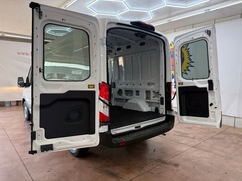 New 2026 Ford Transit 250 148 Medium Roof RWD image 13