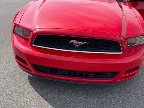 Used 2014 Ford Mustang Coupe RWD image 4