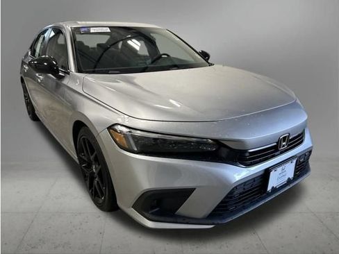 Certified 2024 Honda Civic Sport image 9