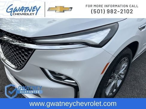 Used 2022 Buick Enclave Avenir w/ Avenir Technology Package image 14