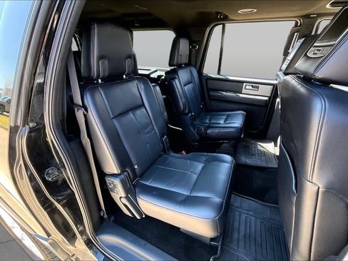 Used 2017 Ford Expedition EL Limited w/ Equipment Group 301A AWD/4WD image 20